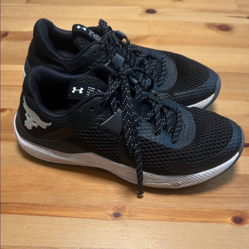 Under Armour- No Bull sneakers